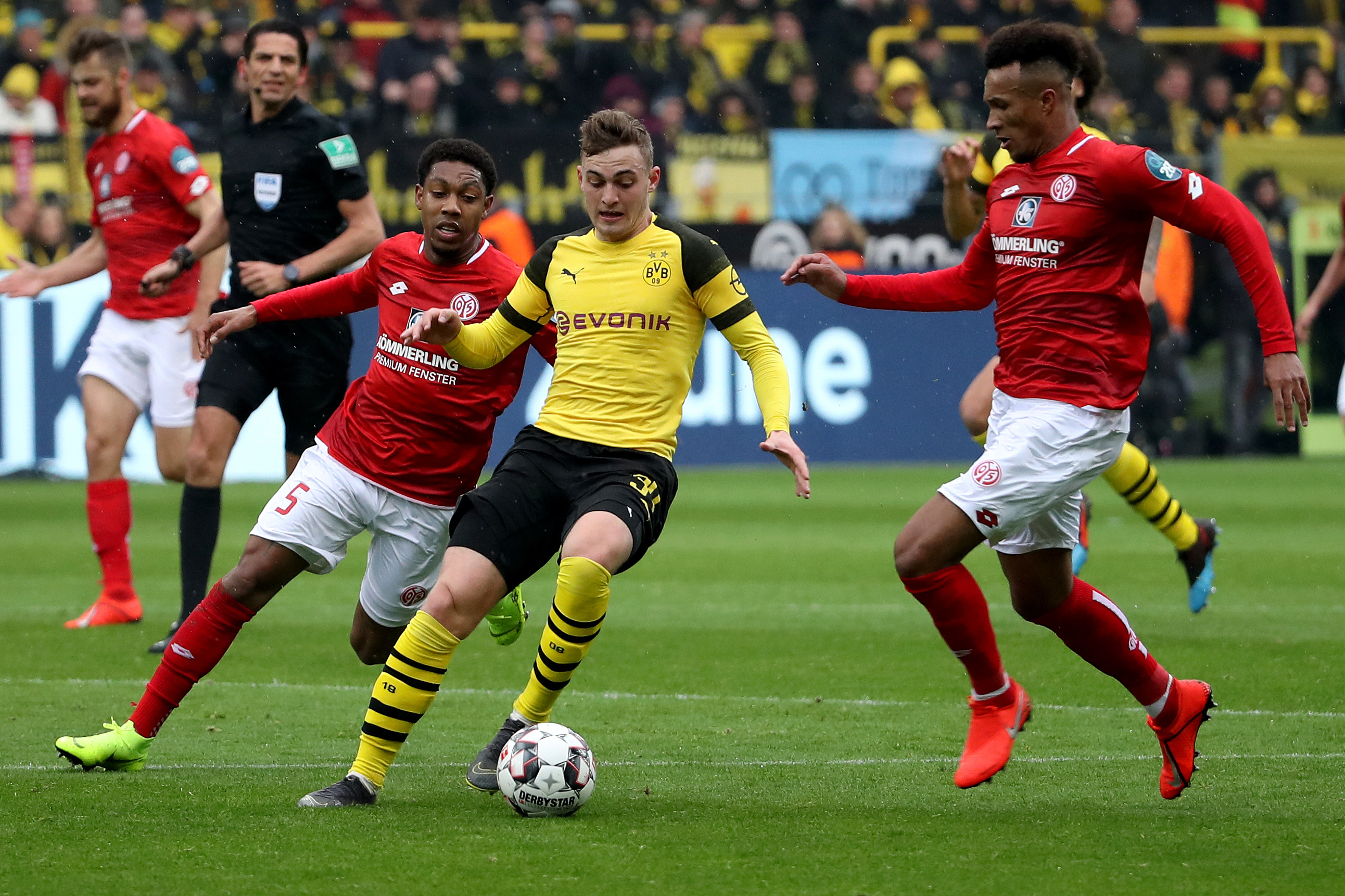 巴塞罗那还 巴塞罗那还