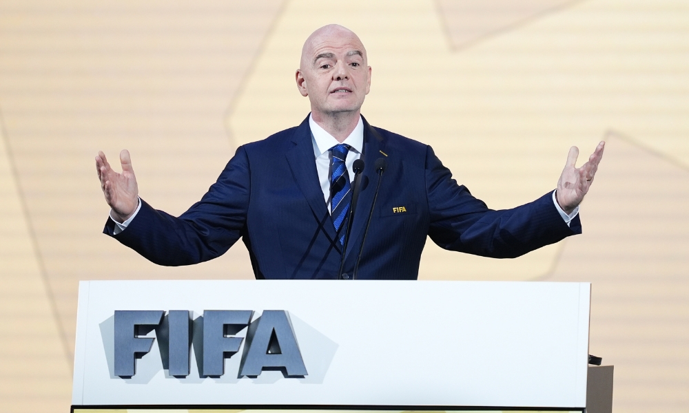 随着比赛激 随着比赛激