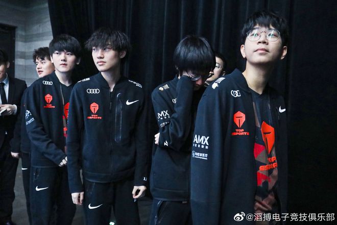 发挥出色 发挥出色