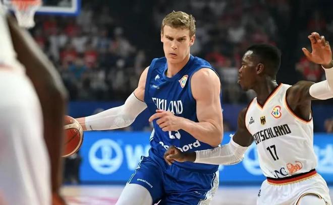 防守硬汉形 防守硬汉形